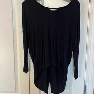 GAP Black Long Sleeve Women's Top